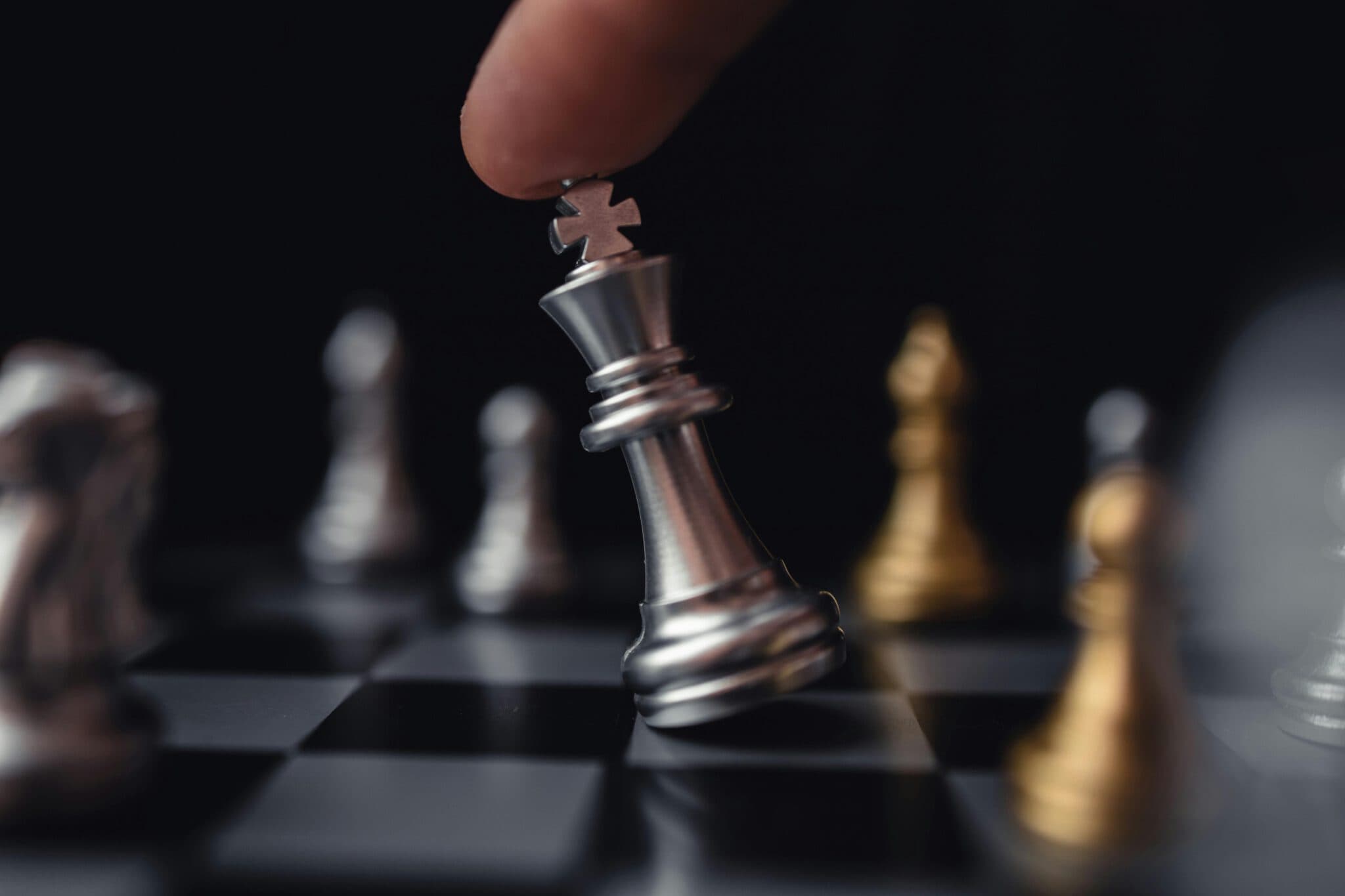 Schachbrett als Symbolbild für die Strategie bei zur Abfindung bei einem Kammertermin